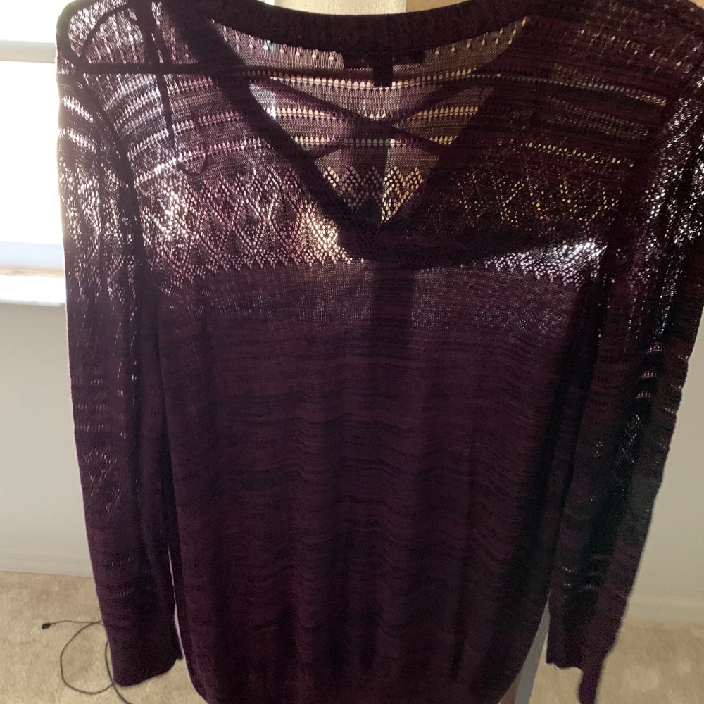 Pullover top - Picture 2 of 3